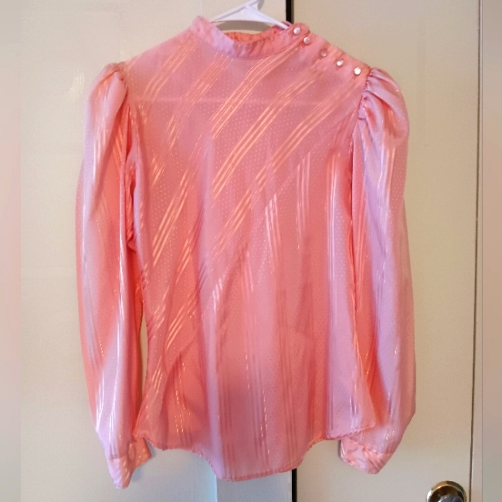 Vintage 70s Langtry Made In The USA Pink/Peach Fit And Flare Silky Top Blouse